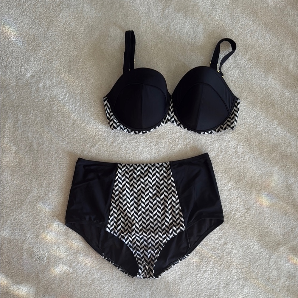Black and White Bikini with High-Waisted Bottoms